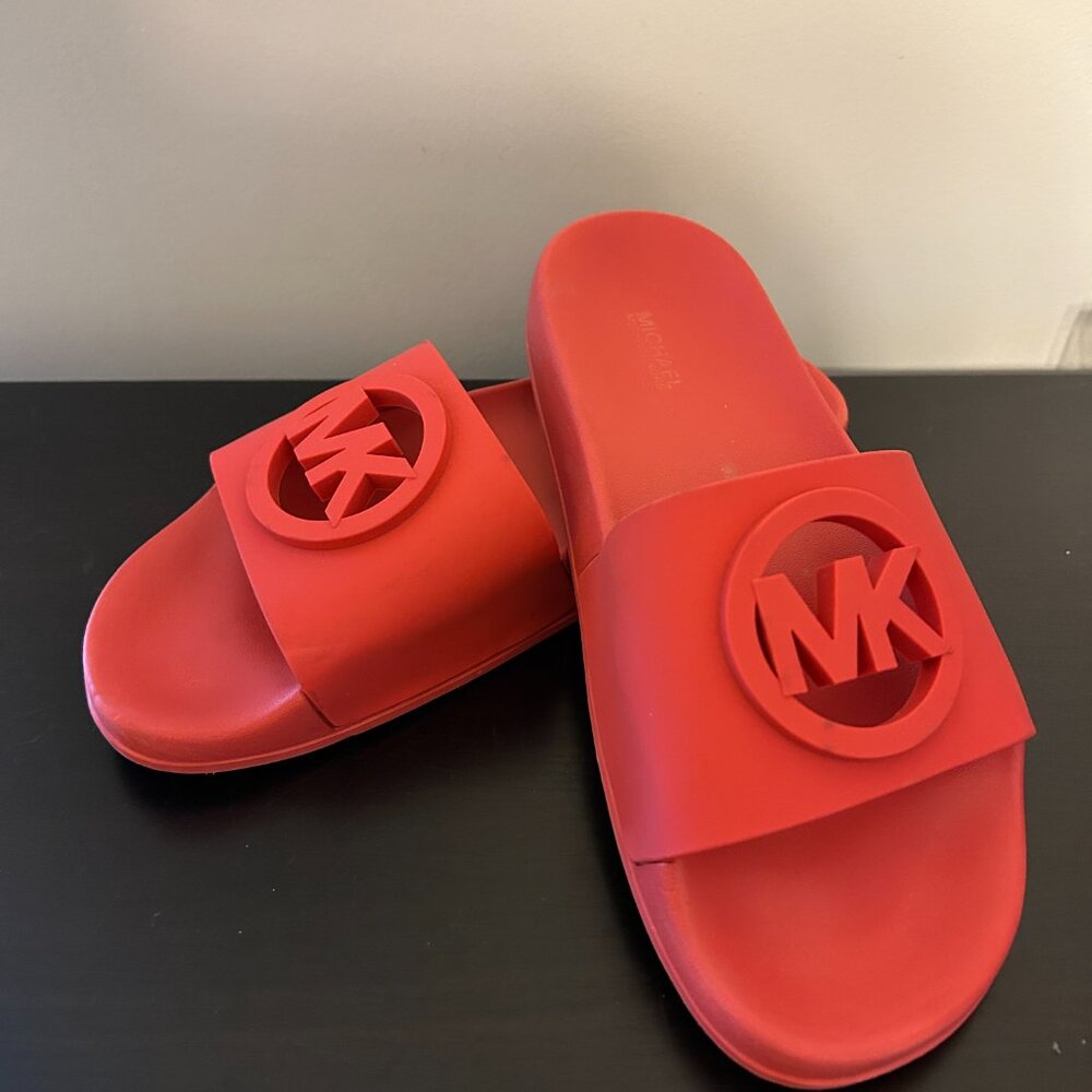 MICHAEL KORS Sz 8 Red with Logo Gilmore Slides Sandals